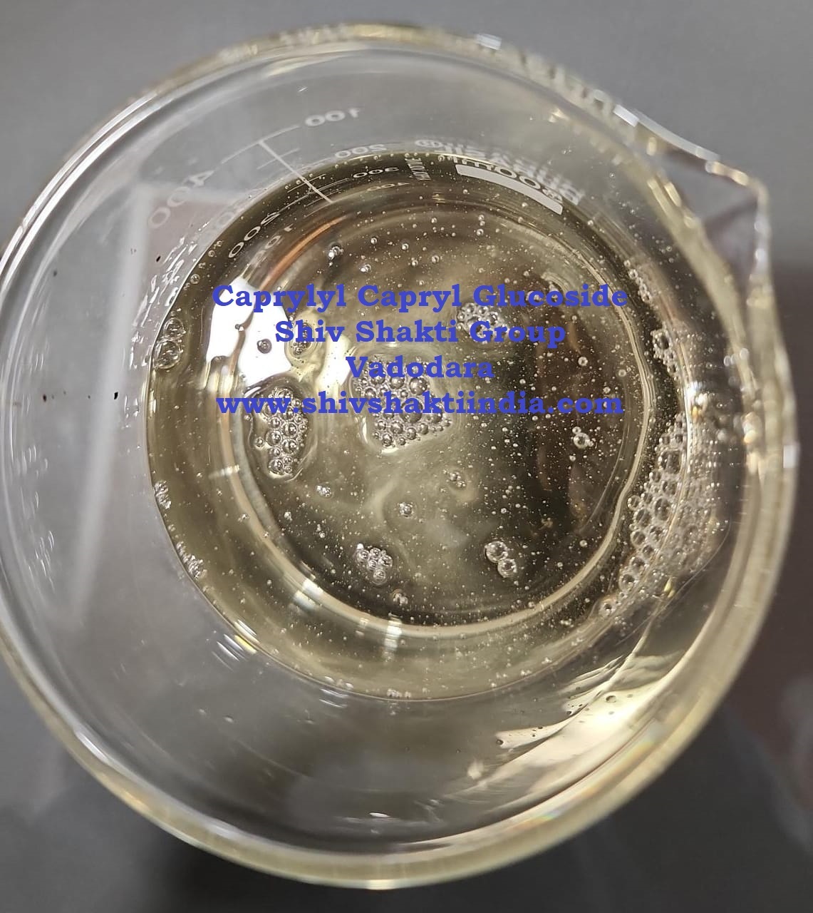 Caprylyl Capryl Glucoside - Ash %: 3