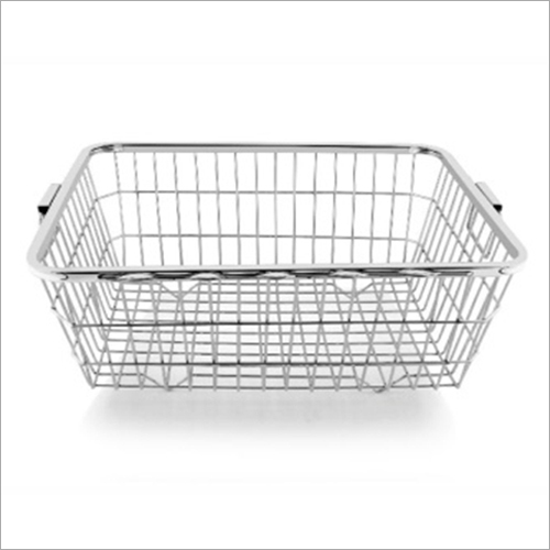 सिल्वर लॉन्ड्री बास्केट