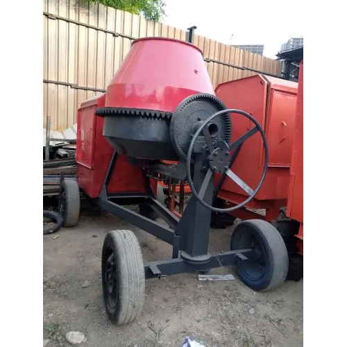 Mobile Concrete Mixer - Capacity: 500 Liters Liter/Day
