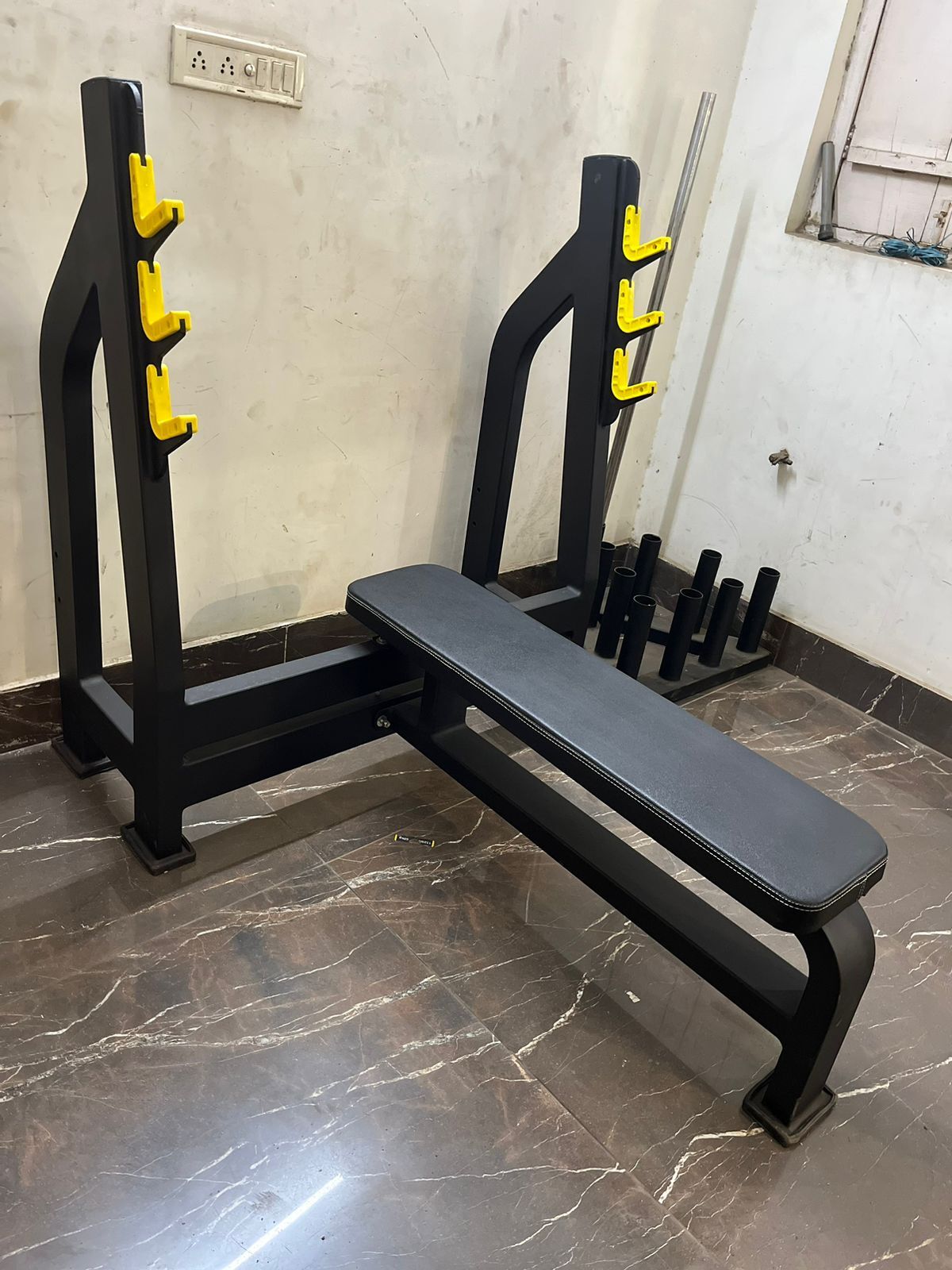 Olympic Flat Bench - 12 Gauge Rectangular Steel, Approximately 150x130x125 Cm | Adjustable, Soft Foam Cover For Comfort, Advanced Double Effect Welding Technology For Stability, Plate Loaded For Muscle Gain, Commercial Grade