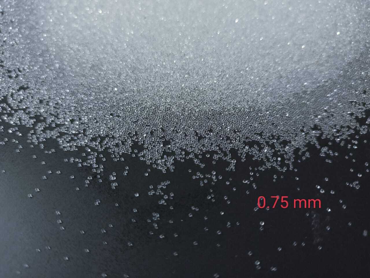 Natural Stone 0.75mm And 1 Mm Super Round Glass Beads For Decoration And Filler In Paint Induatries