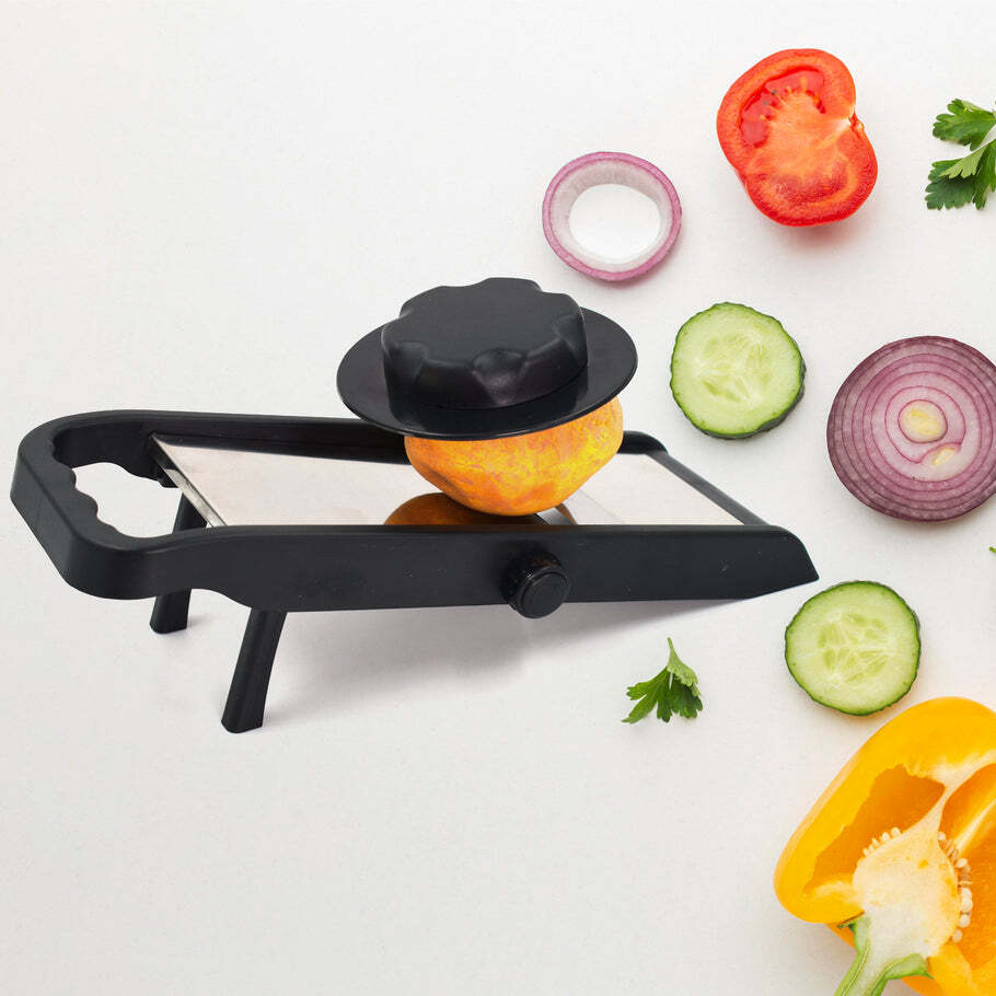 Silver / Black Adjustable Multipurpose Potato/onion Slicer And Grater (2857)