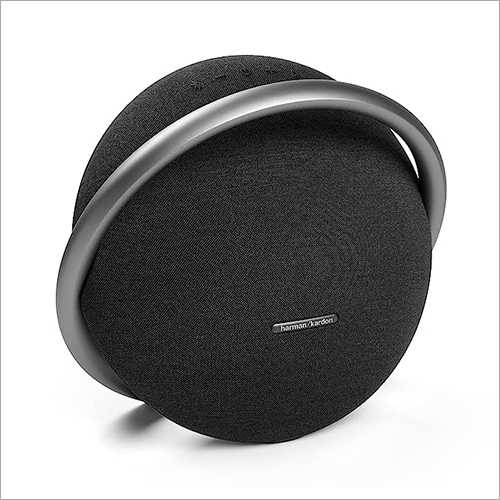 Black Harman Kardon Onyx Studio 7