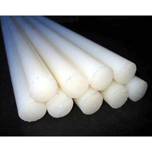 व्हाइट नायलॉन राउंड रॉड्स