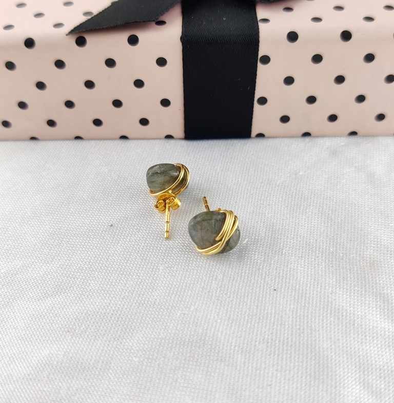Labradorite Gemstone Tumble Smooth Sterling Silver Gold Vermeil Stud Earrings Size: 8-10mm
