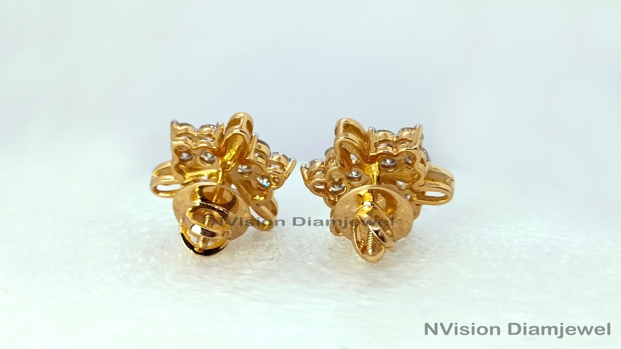 Round Designer Real Diamond Earring Diamond Carat Weight: 1.56 Carat
