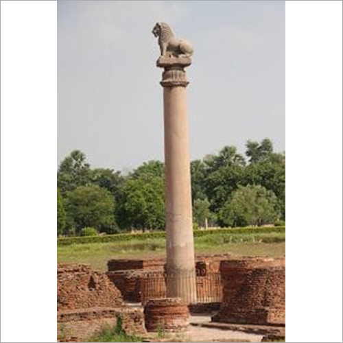Sandstone Craving Pillar