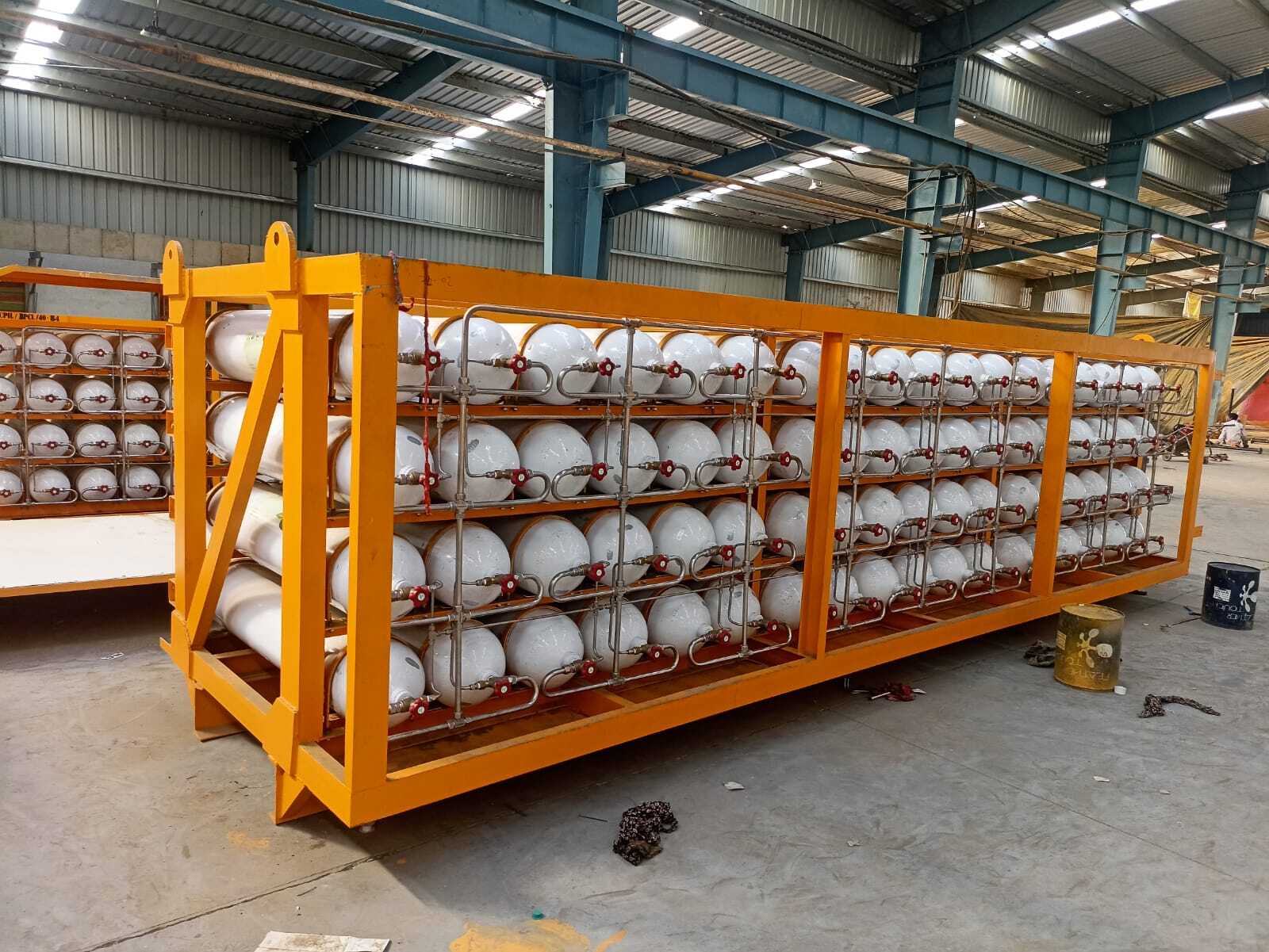 White Cng Cascade Cylinders