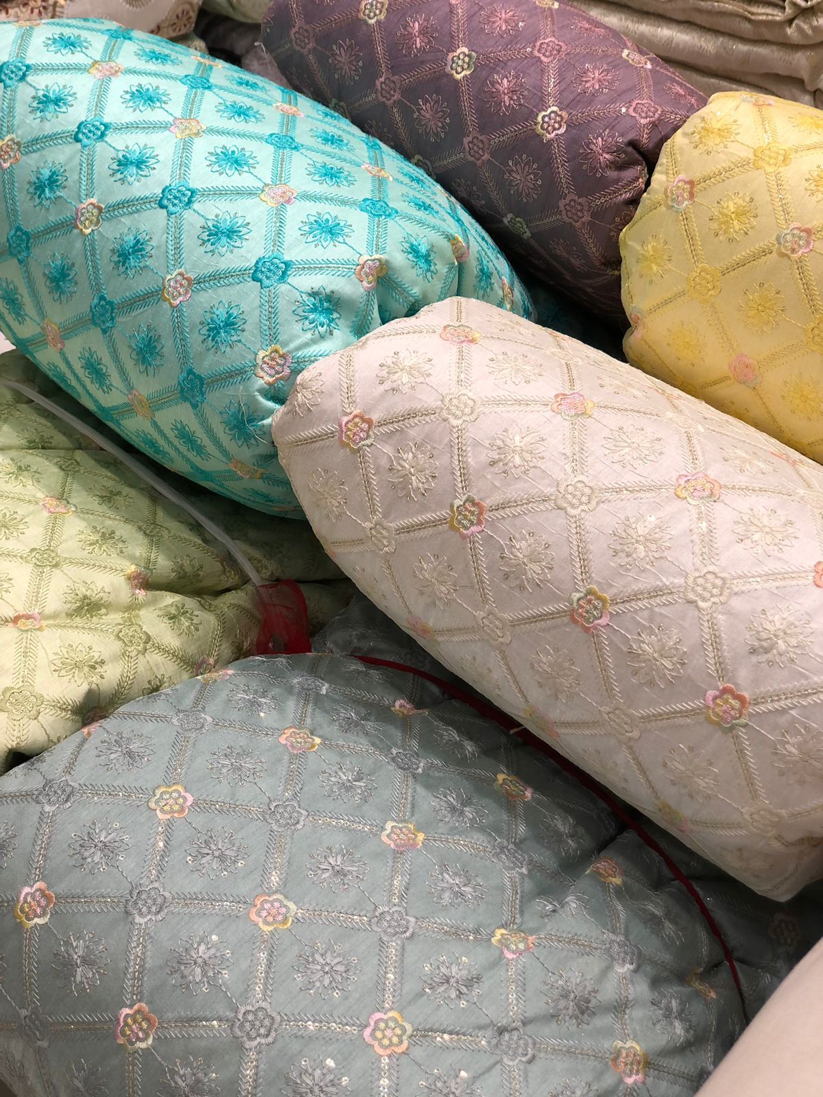 Heavy Raw Silk Fabric - Attributes: Quick Dry