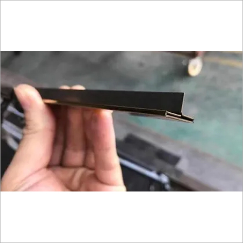 बाहरी स्टेनलेस स्टील टाइल ट्रिम प्रोफाइल ग्रेड: ठोस