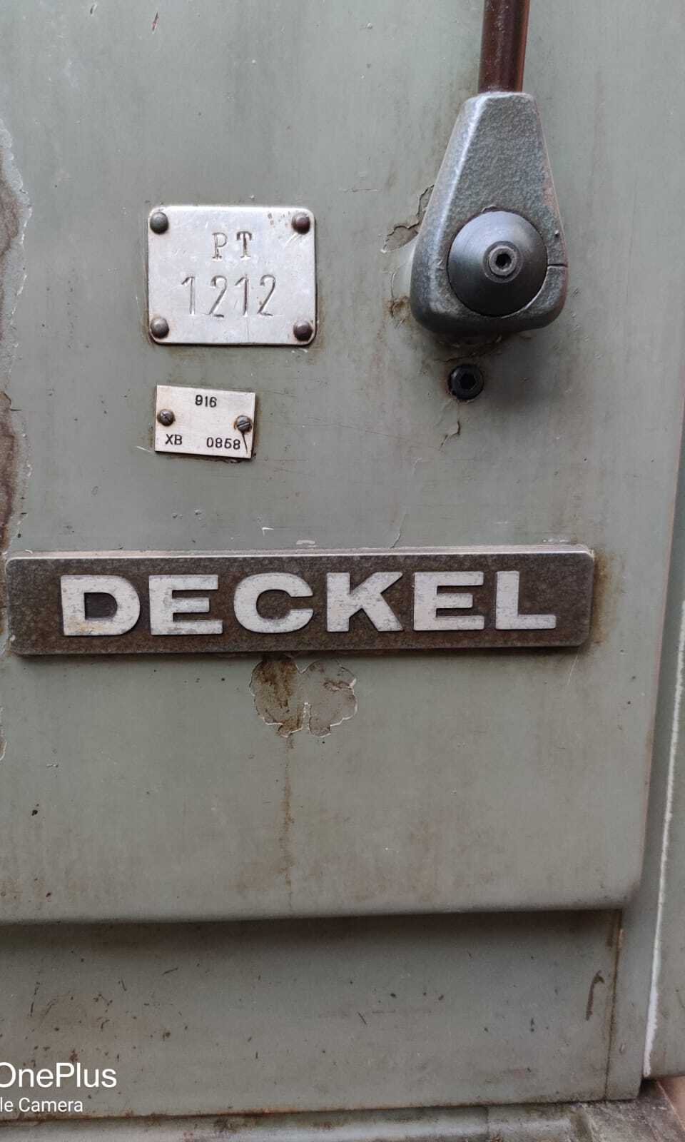 Deckel Milling Machine - Automatic Grade: Automatic