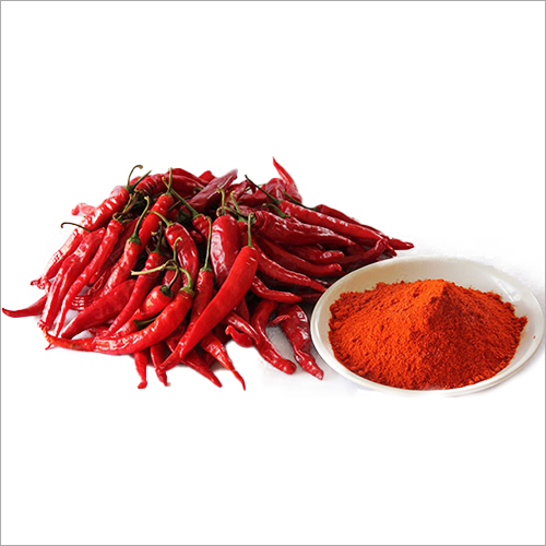 Red Chilli Powder - Raw, Food Grade, Red Color | Vibrant Natural Color, Perfect Pungency, Hot Taste, 12 Months Shelf Life, Store In Cool & Dry Place