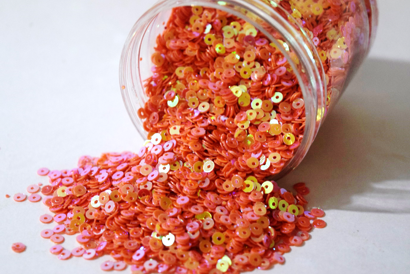 Red 4 Mm Sequins