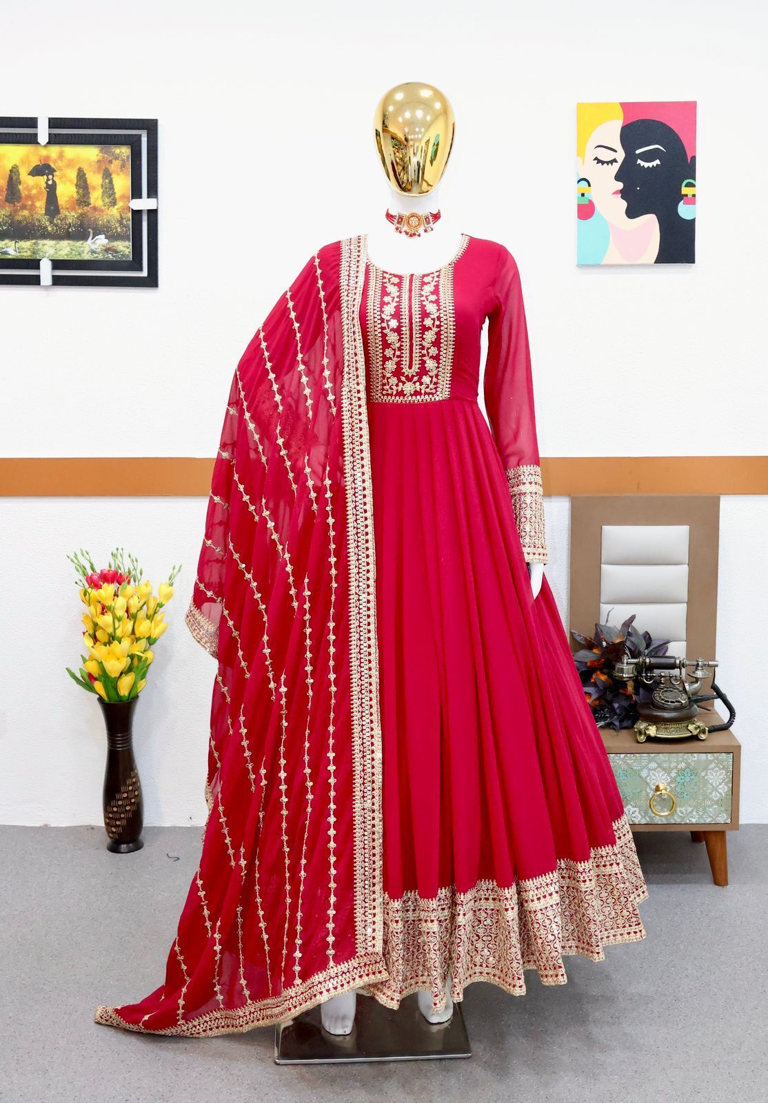 Siqunce Coding Embroidery Gown