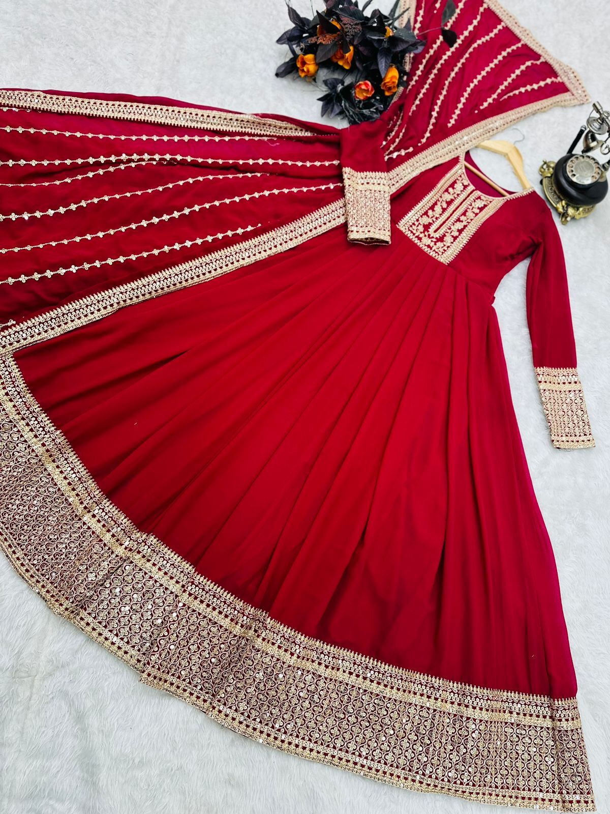 Siqunce Coding Embroidery Gown