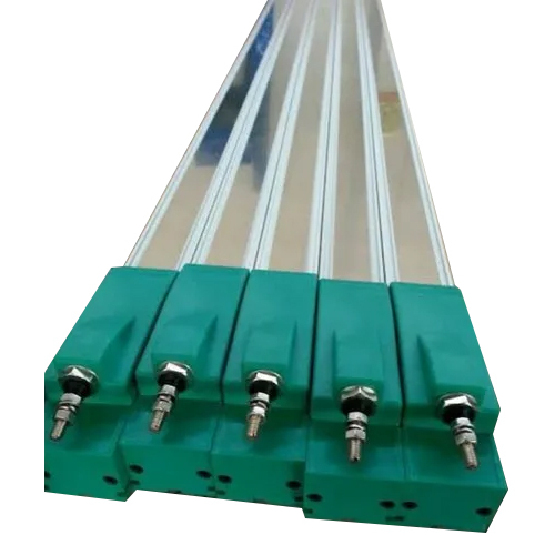 स्लाइडर टाइप लीनियर स्केल सटीकता: उच्च%