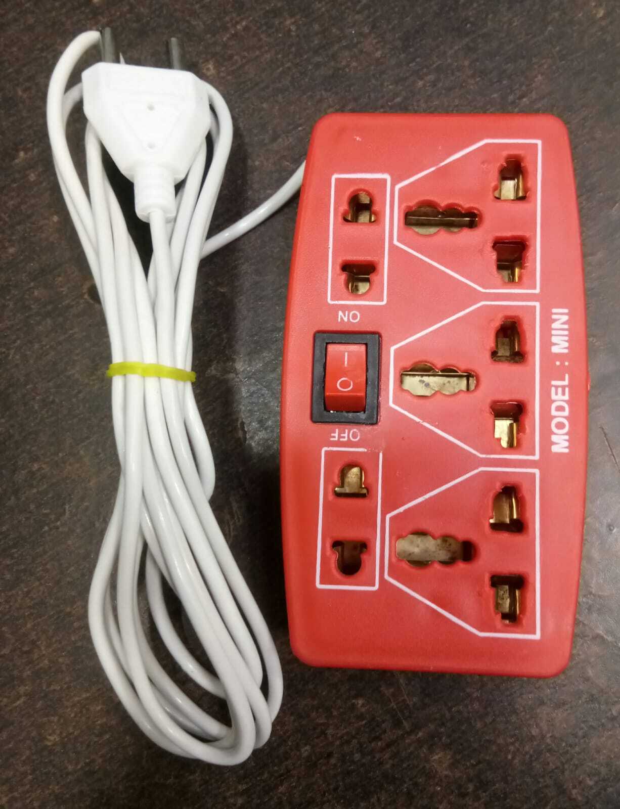 Power Extension Board - Durable & Ergonomic, 6a Rating, 240v With Surge Protection, 4 Universal Sockets, Led Indication, 1.5m Cord Length