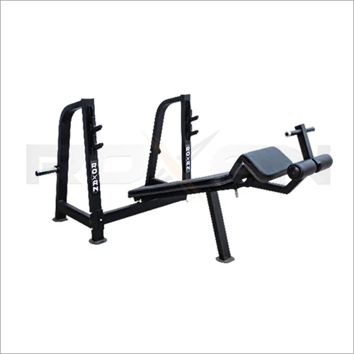 रोक्सान ओलंपिक डिक्लाइन बेंच आवेदन: ताकत हासिल करें