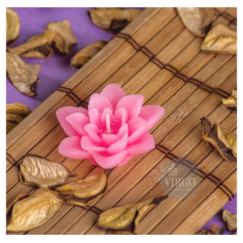 Nilofer: Flower Shape Floating Candle (Set Of 5)