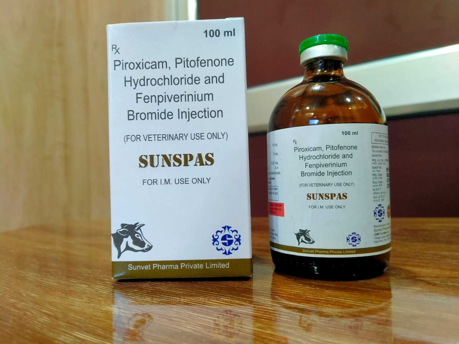 Liquid Piroxicam Pitofenone Hydrochloride And Fenpiverinium Bromide Injection