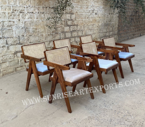 हस्तनिर्मित लकड़ी का रतन केन चंडीगढ़ डिज़ाइन पियरे जीनरनेट चेयर