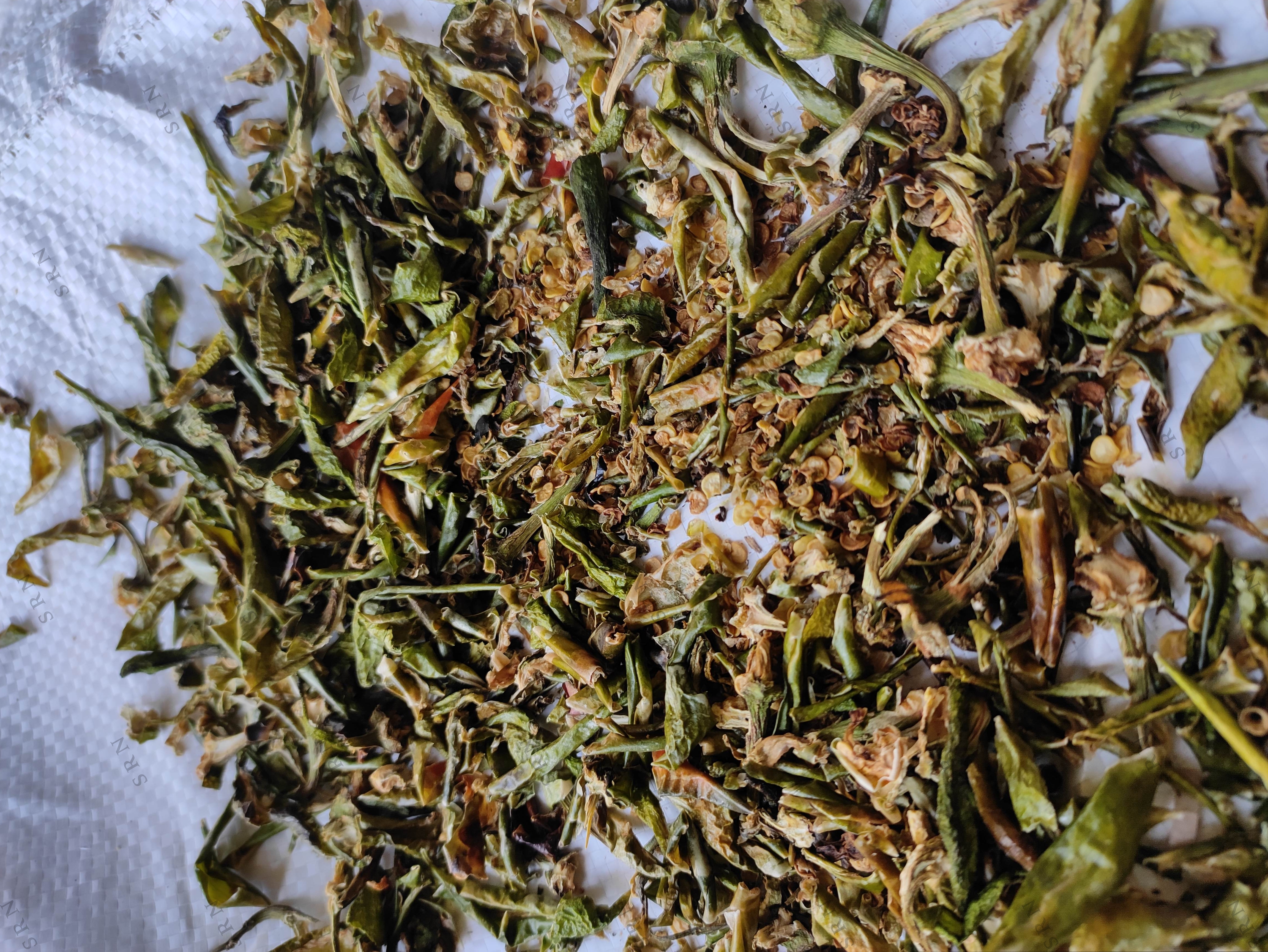 Green Chilli Flakes Shelf Life: 24 Months