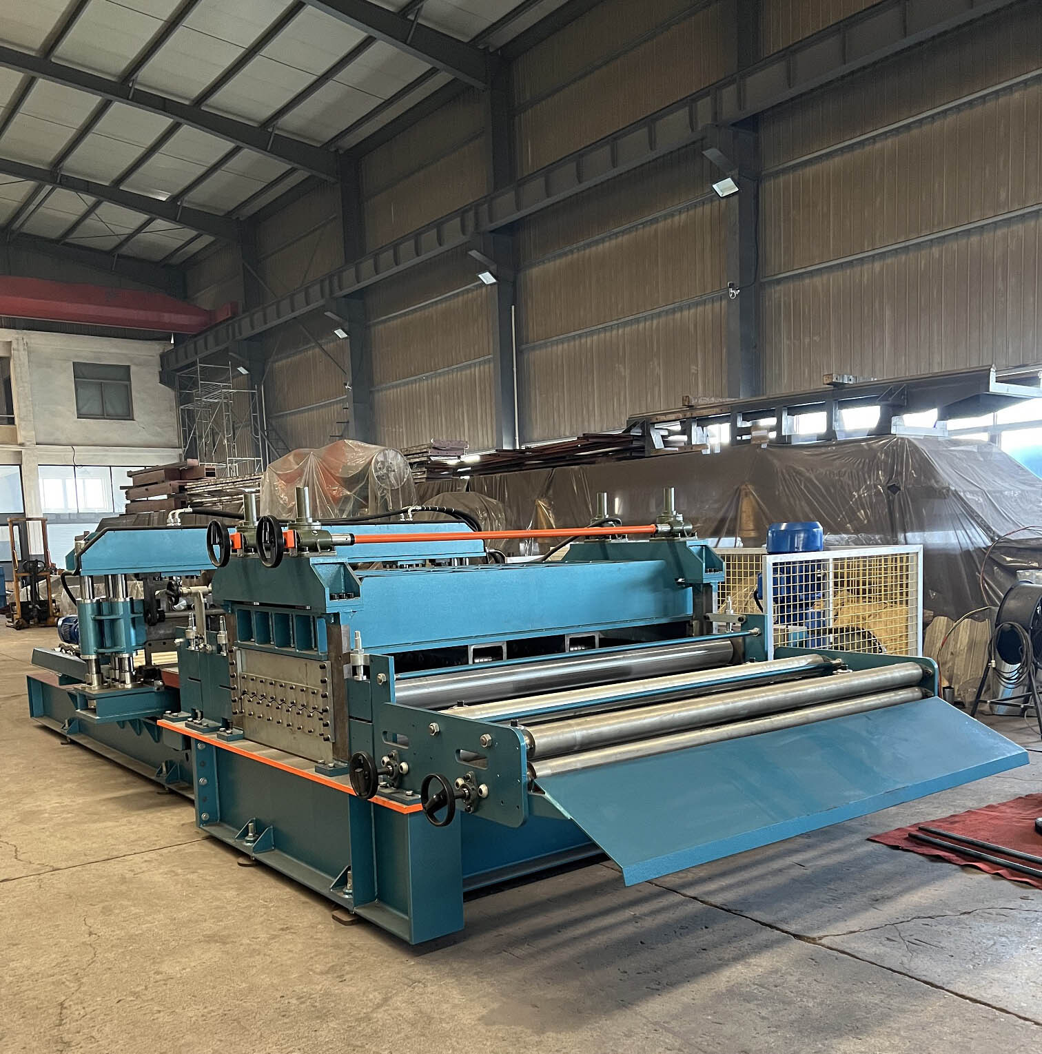 Blue 3mm Cut To Length Machine With Flying Cutter