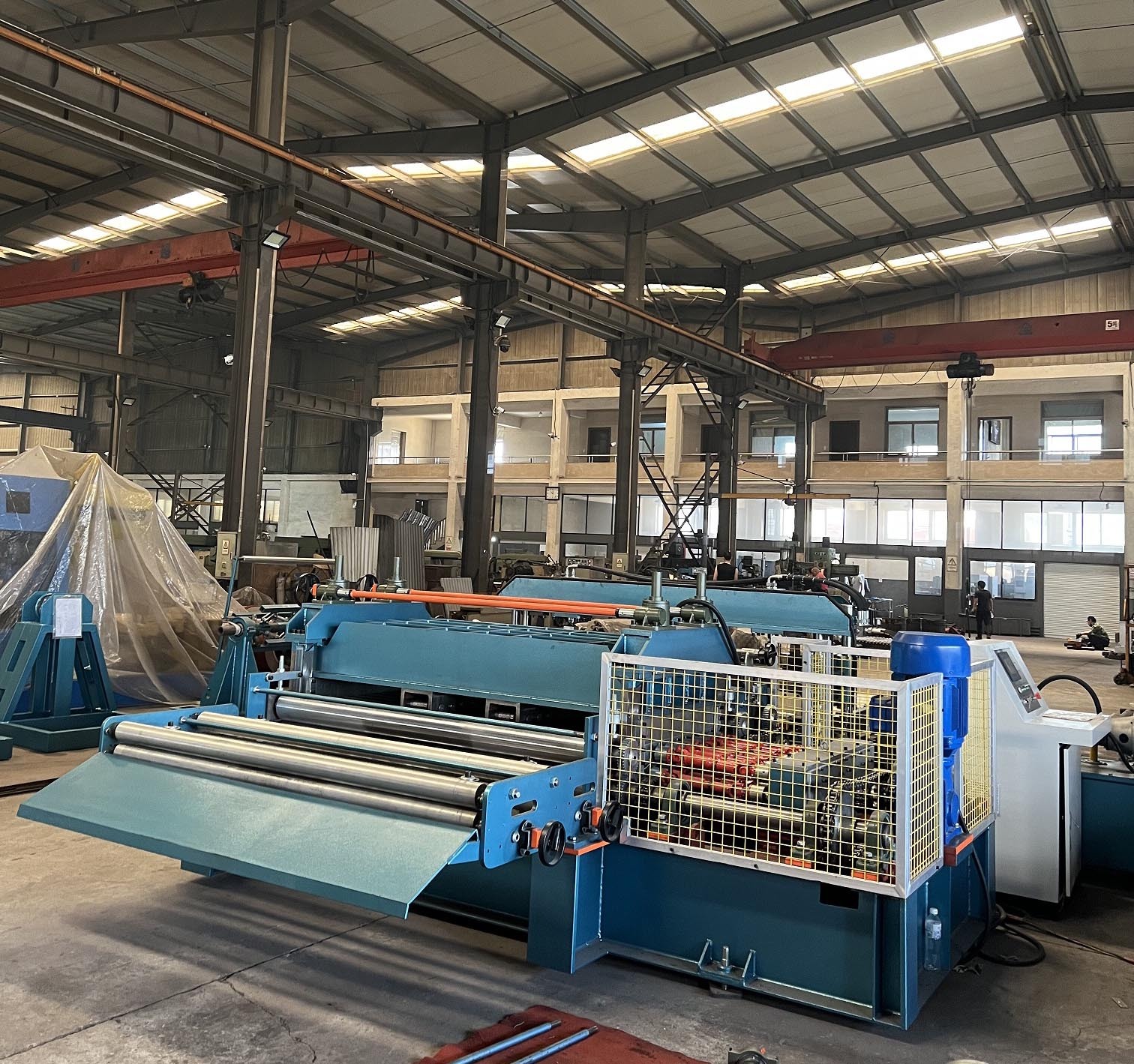 Blue 3mm Cut To Length Machine With Flying Cutter