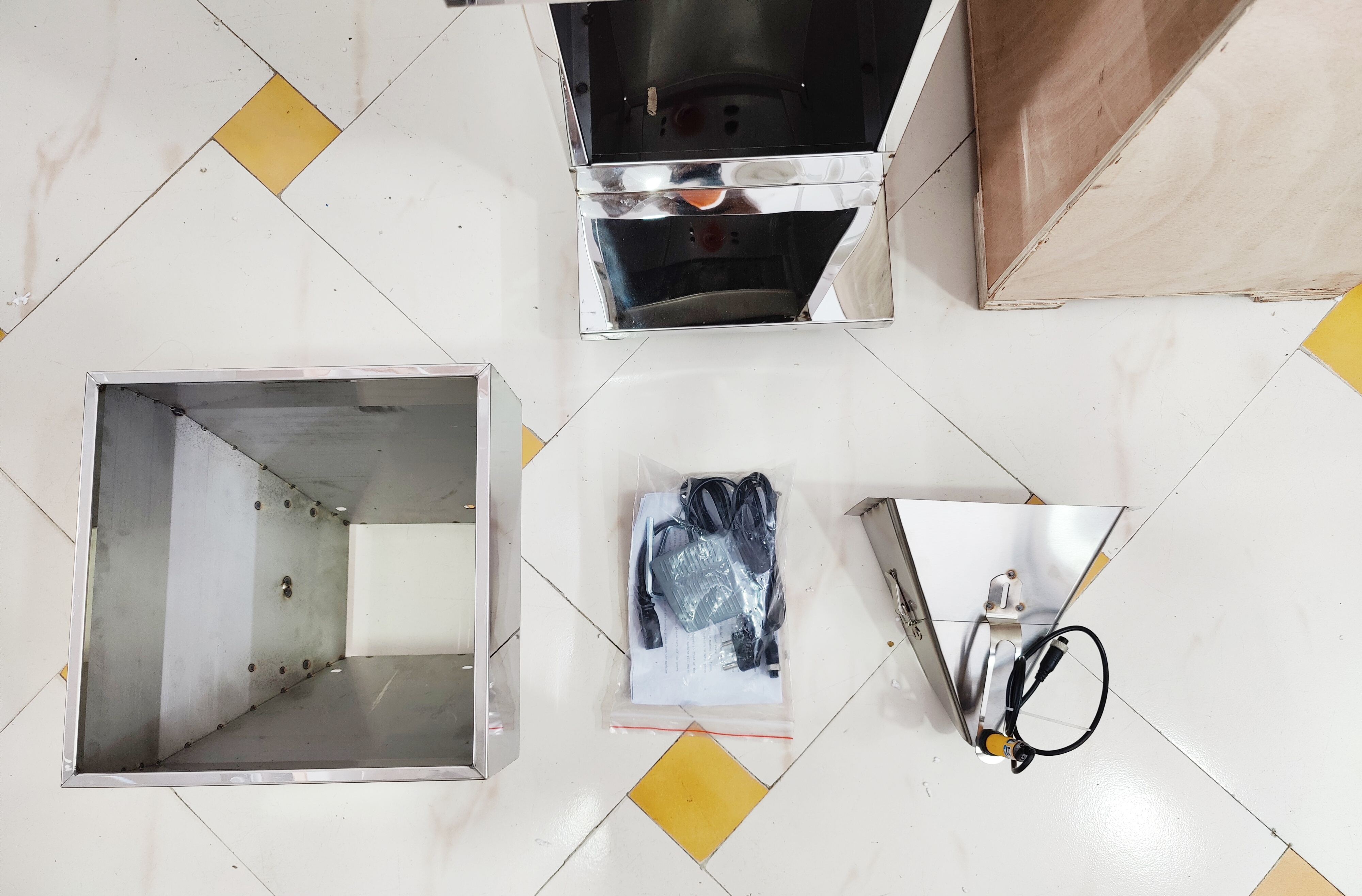 Automatic Weighing Machine ( 10 To1000) Gm