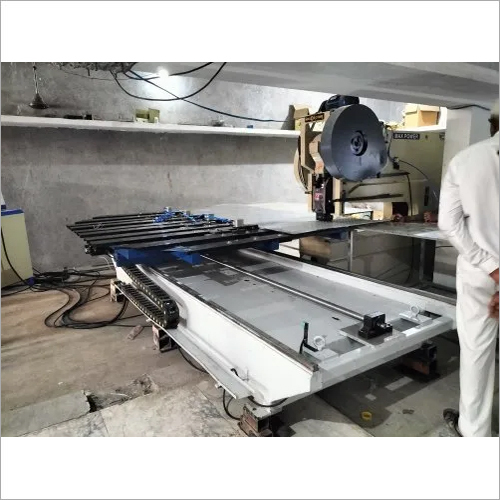 Cnc Heavy-Duty Sheet Punching Machine - Material: Mild Steel