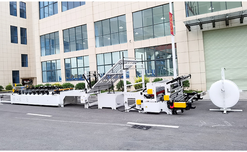 E-commrce Kraft Paper Bubble Mailing Bag Machine - Automatic Grade: Automatic