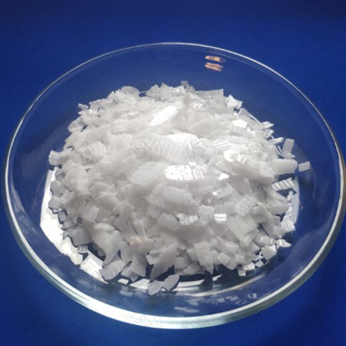 Caustic Soda Flakes - High Purity Solid White Crystals | Industrial Application for Chemical Manufacturing, Water Treatment, and Degreasing