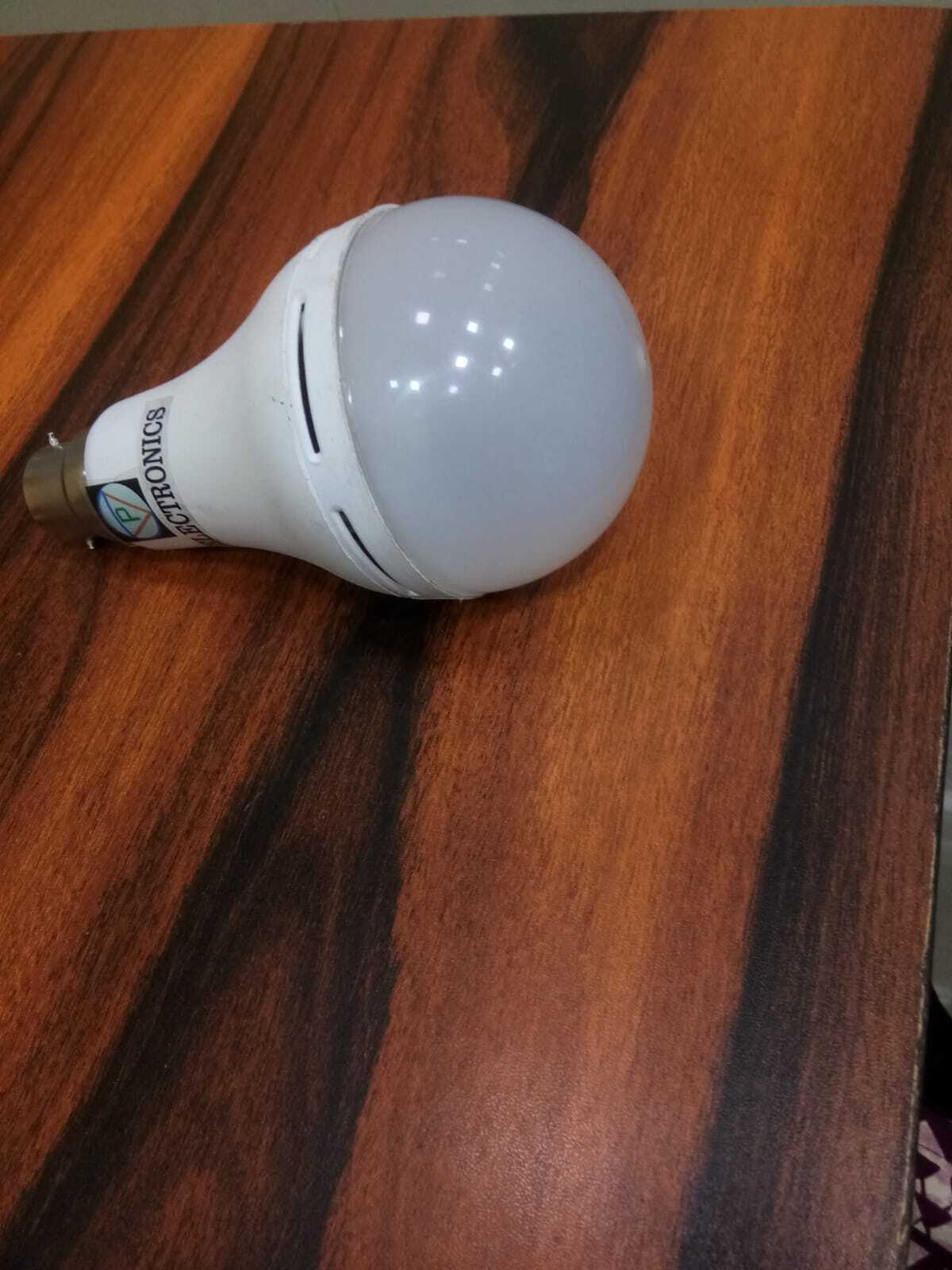 Usb Led Bulb - White, Round | Energy Saving, 3 Feet Thick Long Cable, Clip-enabled For Versatile Hanging, Compatible With Power Banks And Devices