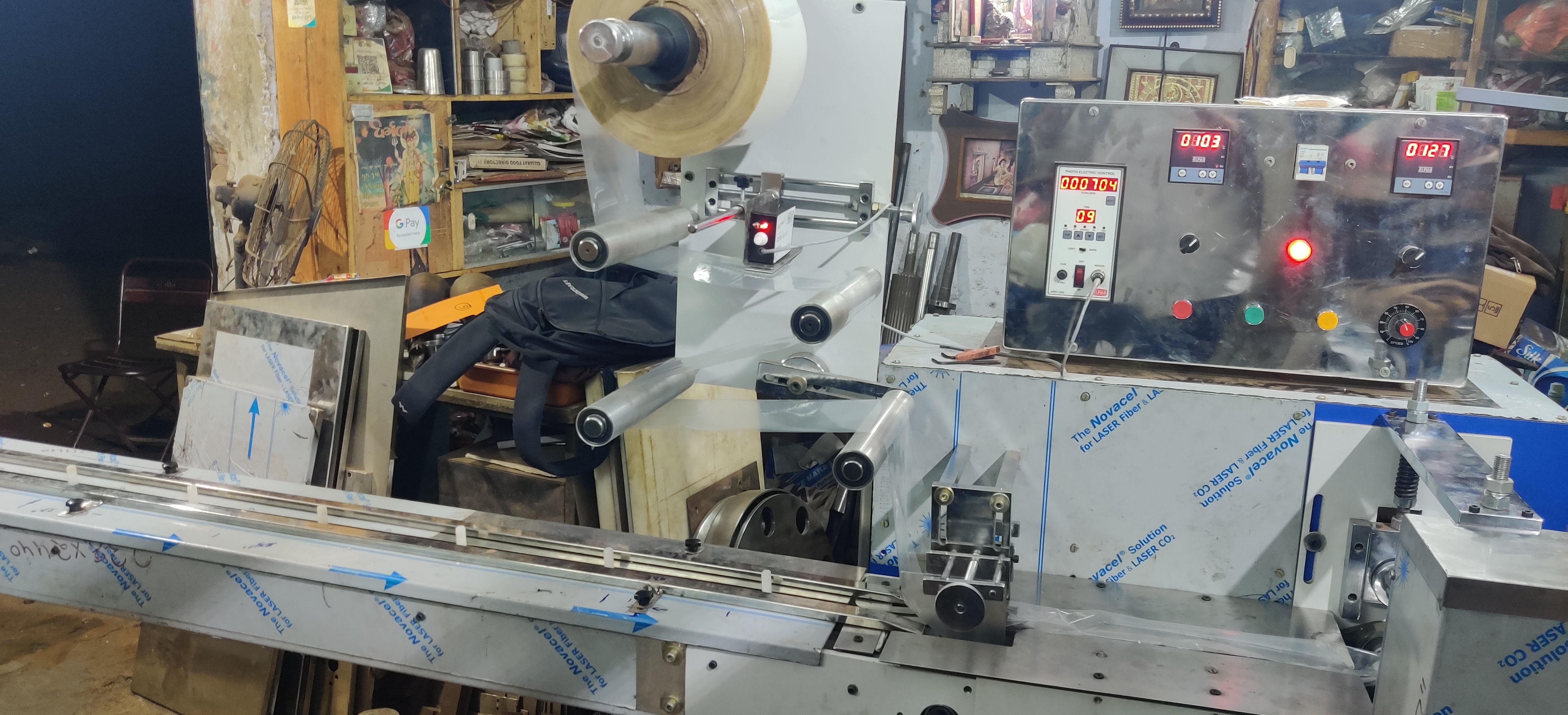 Ice Candy Packaging Machine - Automatic Grade: Semi-automatic