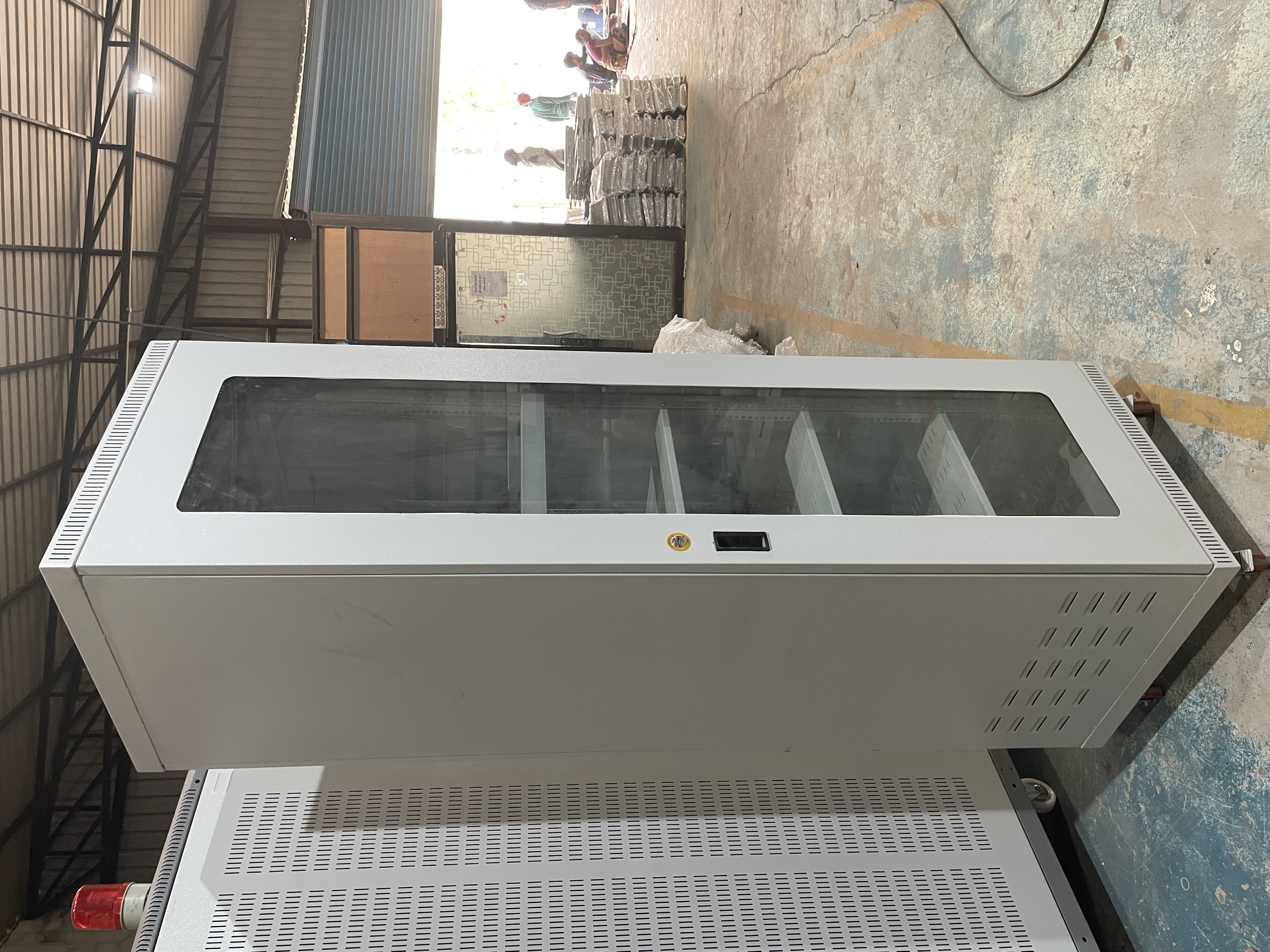 Floor Mount Server Racks - Dimension (L*w*h): 2000x600x1000 Millimeter (Mm)