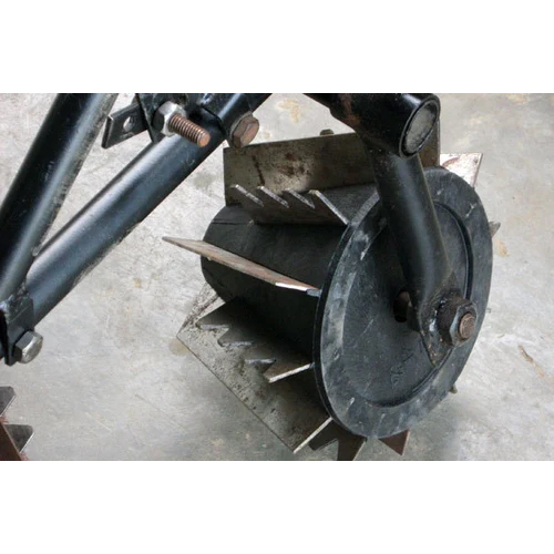 स्टेनलेस स्टील एग्रीकल्चर कोनो वीडर मशीन