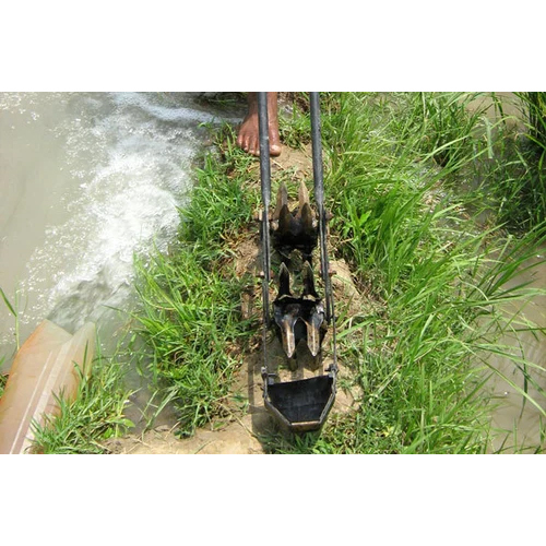 Black Paddy Weeder Machine