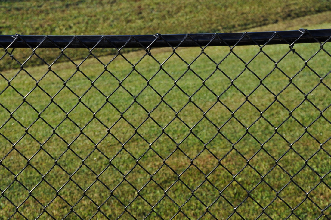 Galvanized Chain Link Fence Application: Commercial Site