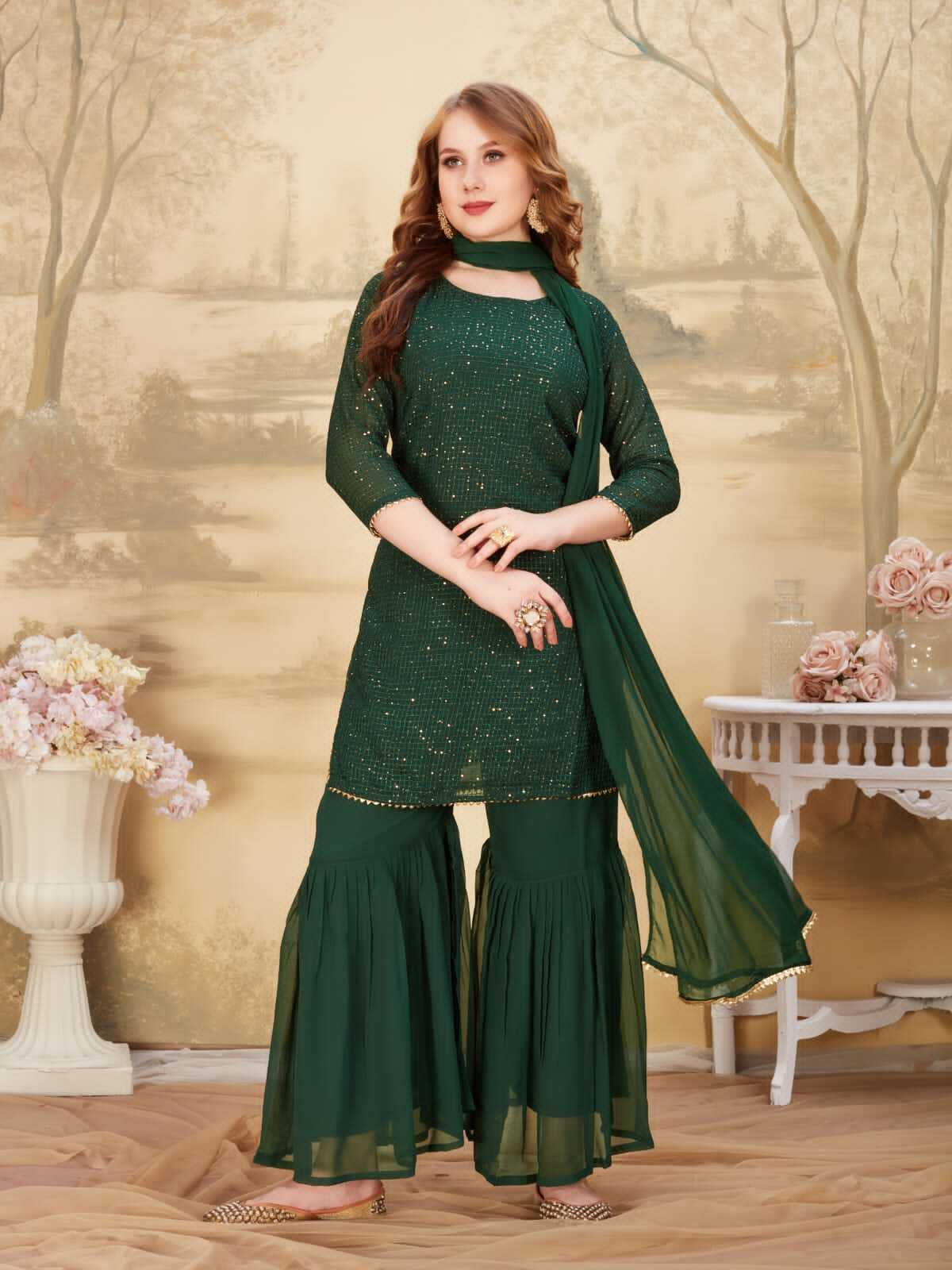 Ladies Kurti Pant Dupatta Age Group: Adult