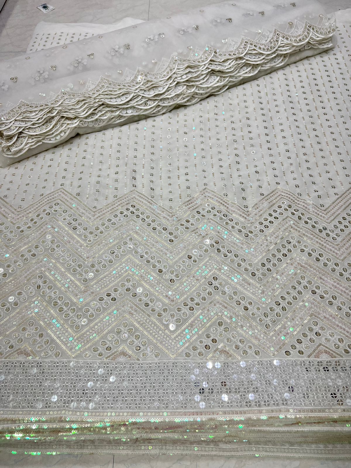 Georgette Dyeable Big Panna - Color: White