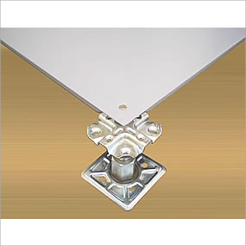 स्टील लो फिनिश्ड फ्लोर हाइट कॉर्नर लॉक