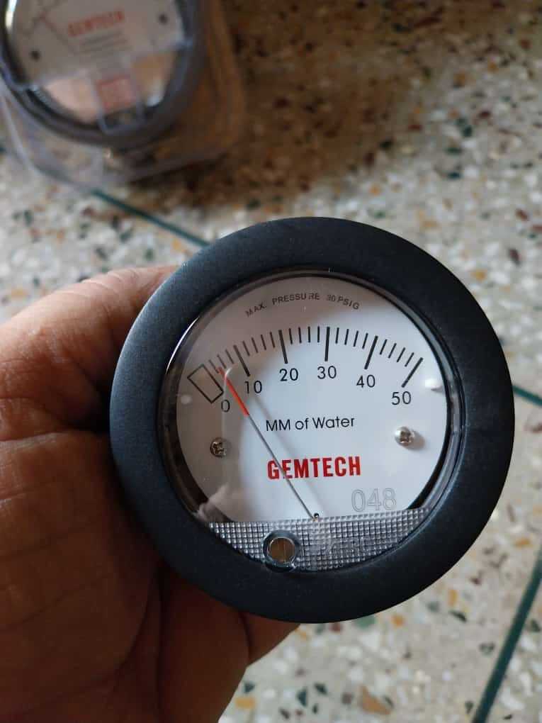 Gemtech Mini Differential Pressure Gauge Range 0-50 Mm Accuracy: A 5% Of Fs At 70a F (21.1a C)
