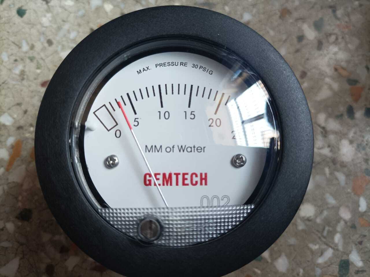 Gemtech Mini Differential Pressure Gauge Range 0-25 Mm Accuracy: A 5% Of Fs At 70a F (21.1a C)