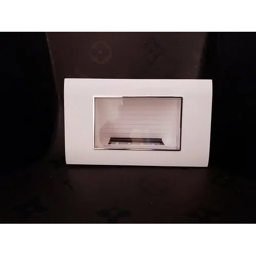 कूल व्हाइट मॉडर्न फुट लाइट