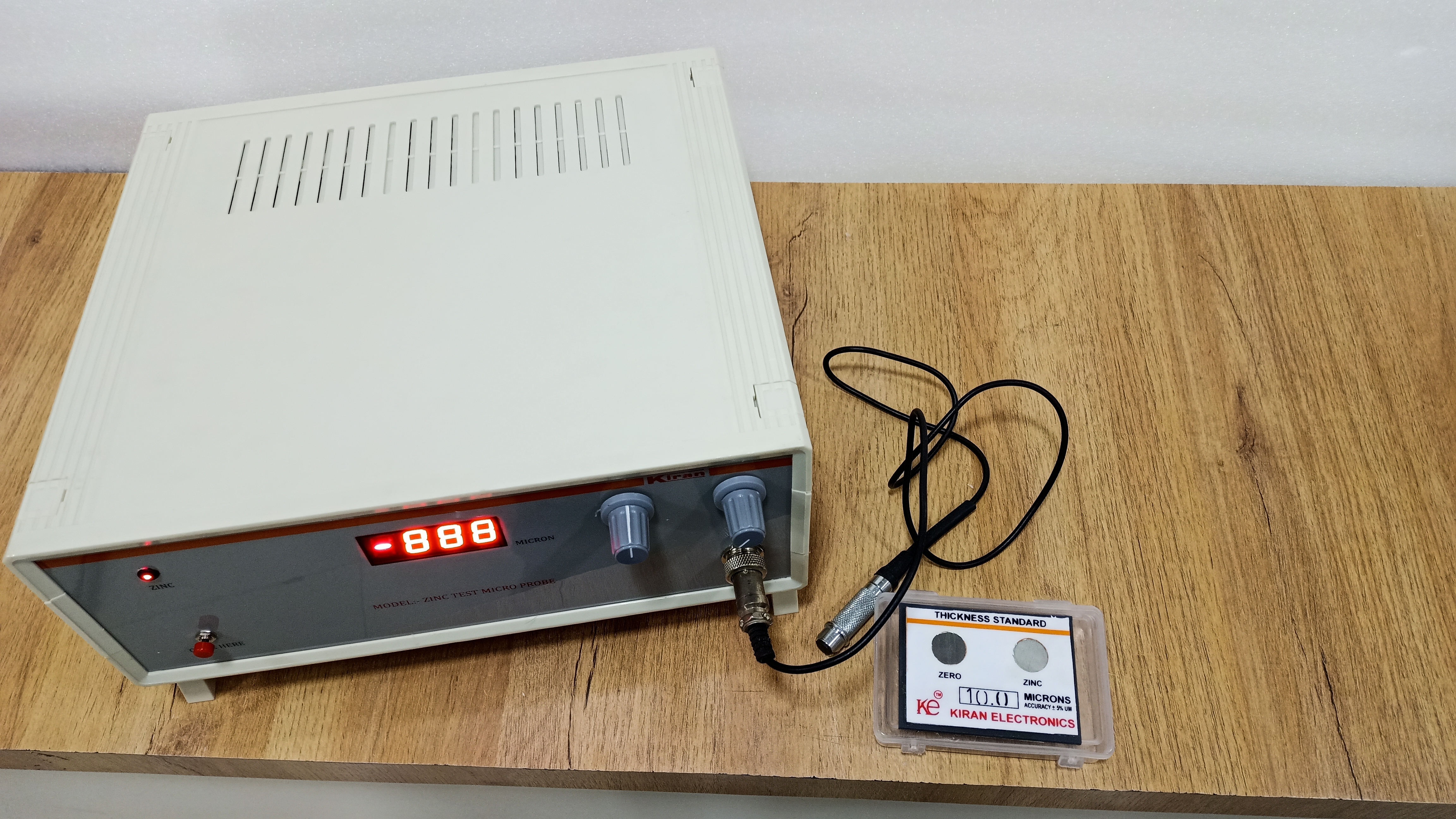 White Zinc Test Standard Probe