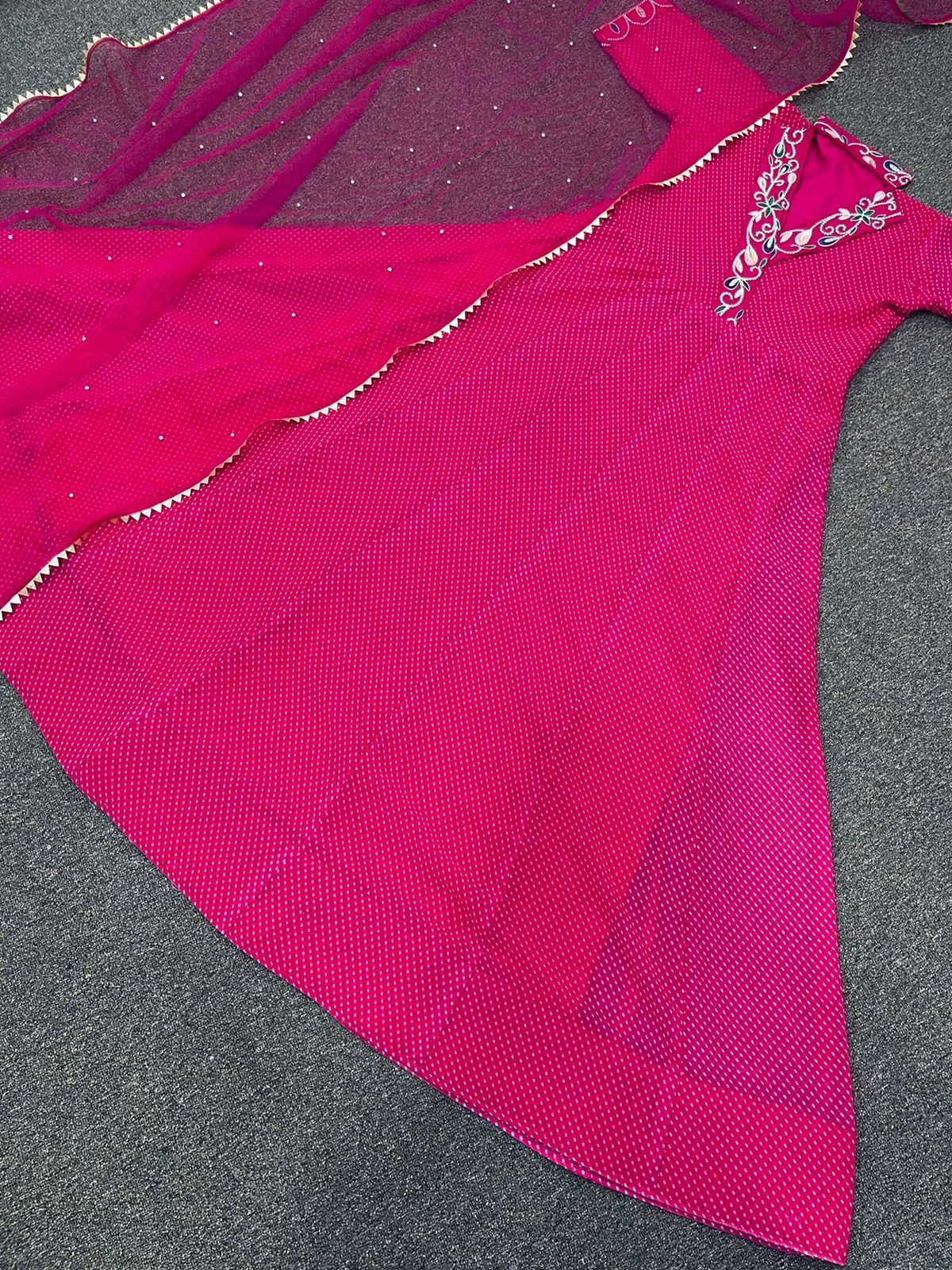 Party Wear Georegtte Gown With Dupatta - Georgette Fabric, Maxi Length, Collared Neckline, Maroon Color, Customizable Size, Half Sleeves | Elegant Design, Comfortable Fit, Stylish Look, Versatile Attire, Durable Material