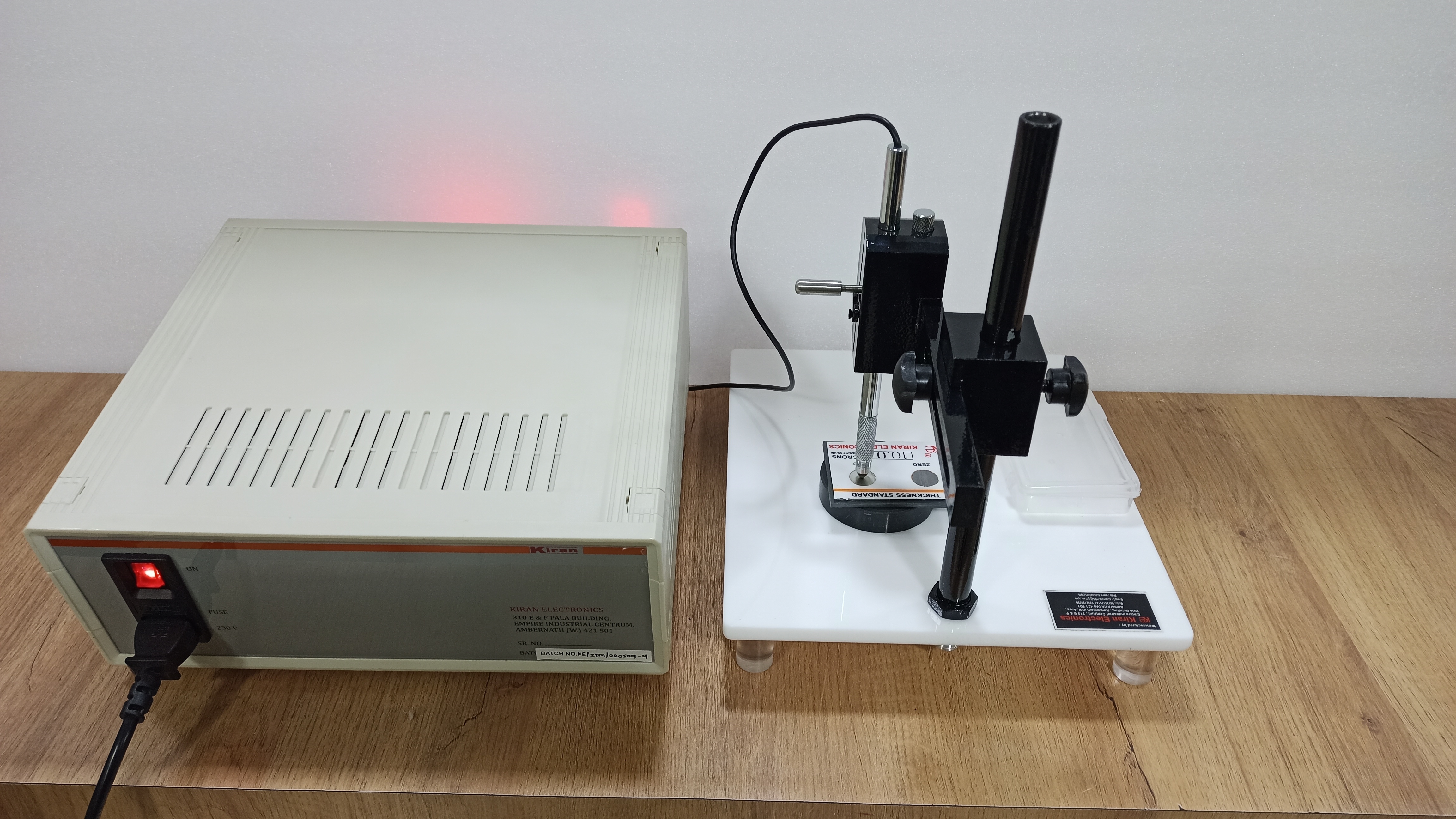 White Zinc Test Micro Probe