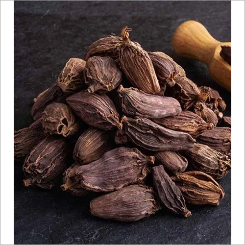 Black Cardamom - Dried Spice with 6 Months Shelf Life , Store in Cool And Dry Place