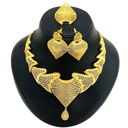 Golden Imitation Necklace