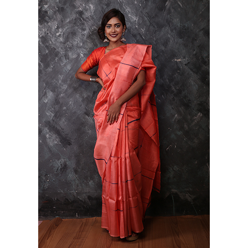 प्लेन पिंक हैंडलूम साड़ी